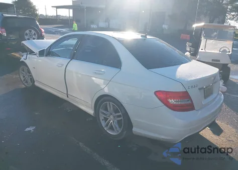 2012 Mercedes-Benz C 250 Sport from USA, damaged, VIN WDDGF4HB5CA674255